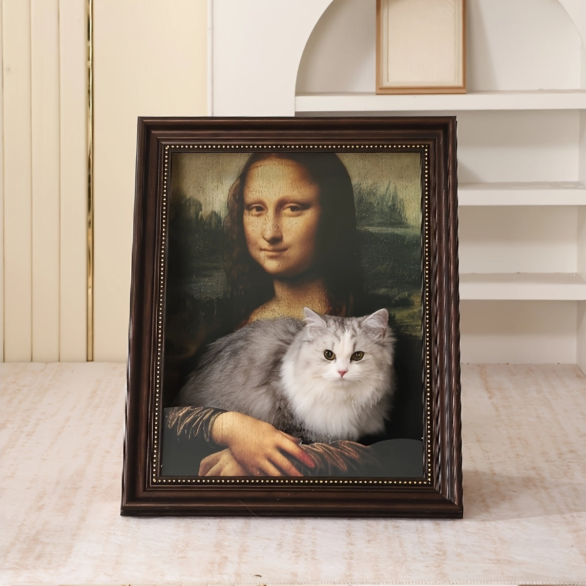 Mona Lisa Cat Bed & Scratching Post - Vintage Framed Cat House, Removable Scratch Pad, Elegant Home Decor Pet Furniture for Indoor Cats - Perfect Gift for Cat Lovers, Cat Bedroom Decor And Accessories, Classical Art Theme, Qu
