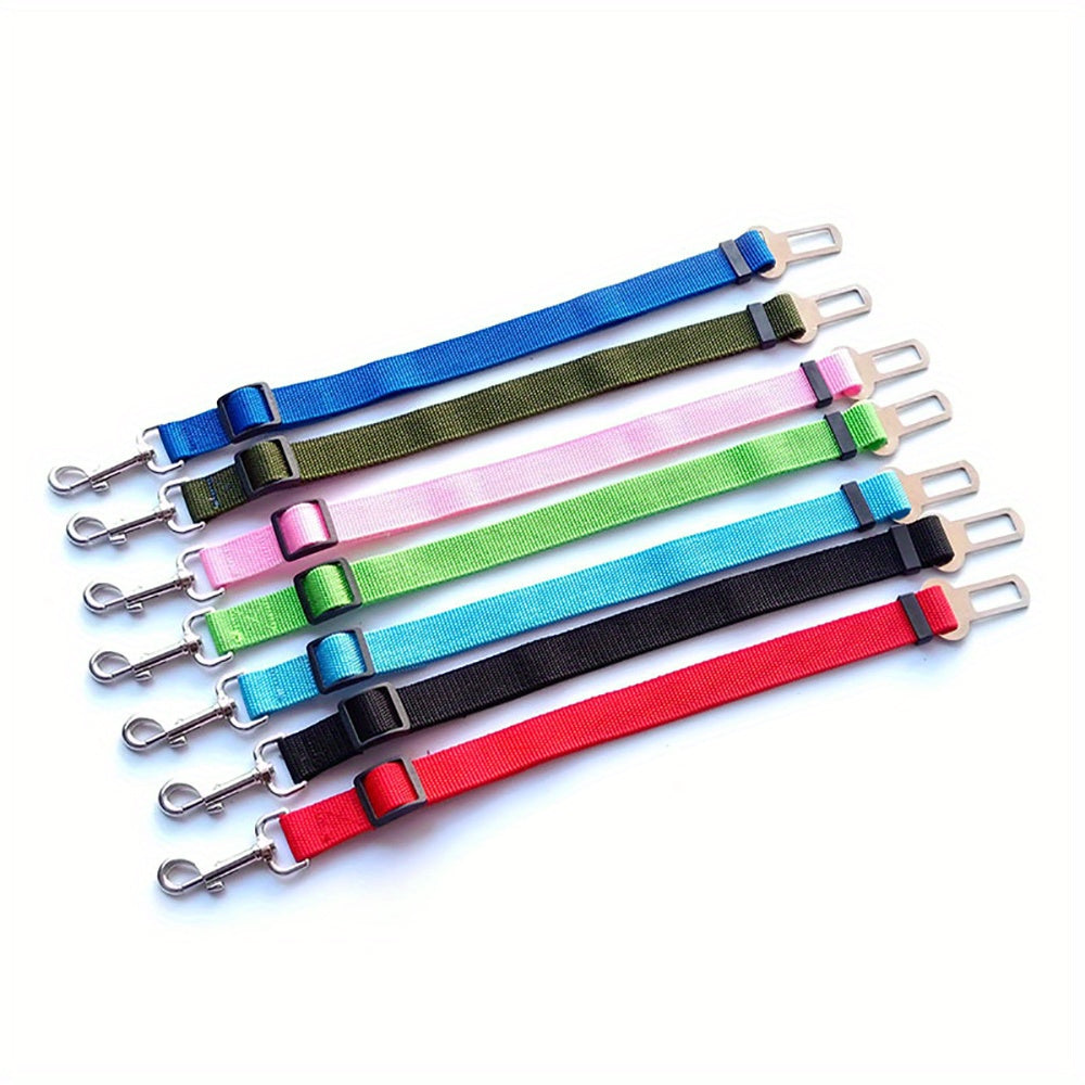 Retractable Dog Seat Belt for Safe Car Travel - Adjustable, Comfortable Harness and Leash - Ideal for Securing Pets on the Move