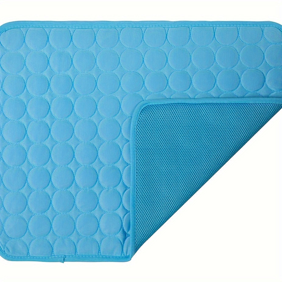 Cooling Dog Bed, Bite-Resistant Pet Mat, Breathable Ice Silk Cushion for Summer Comfort