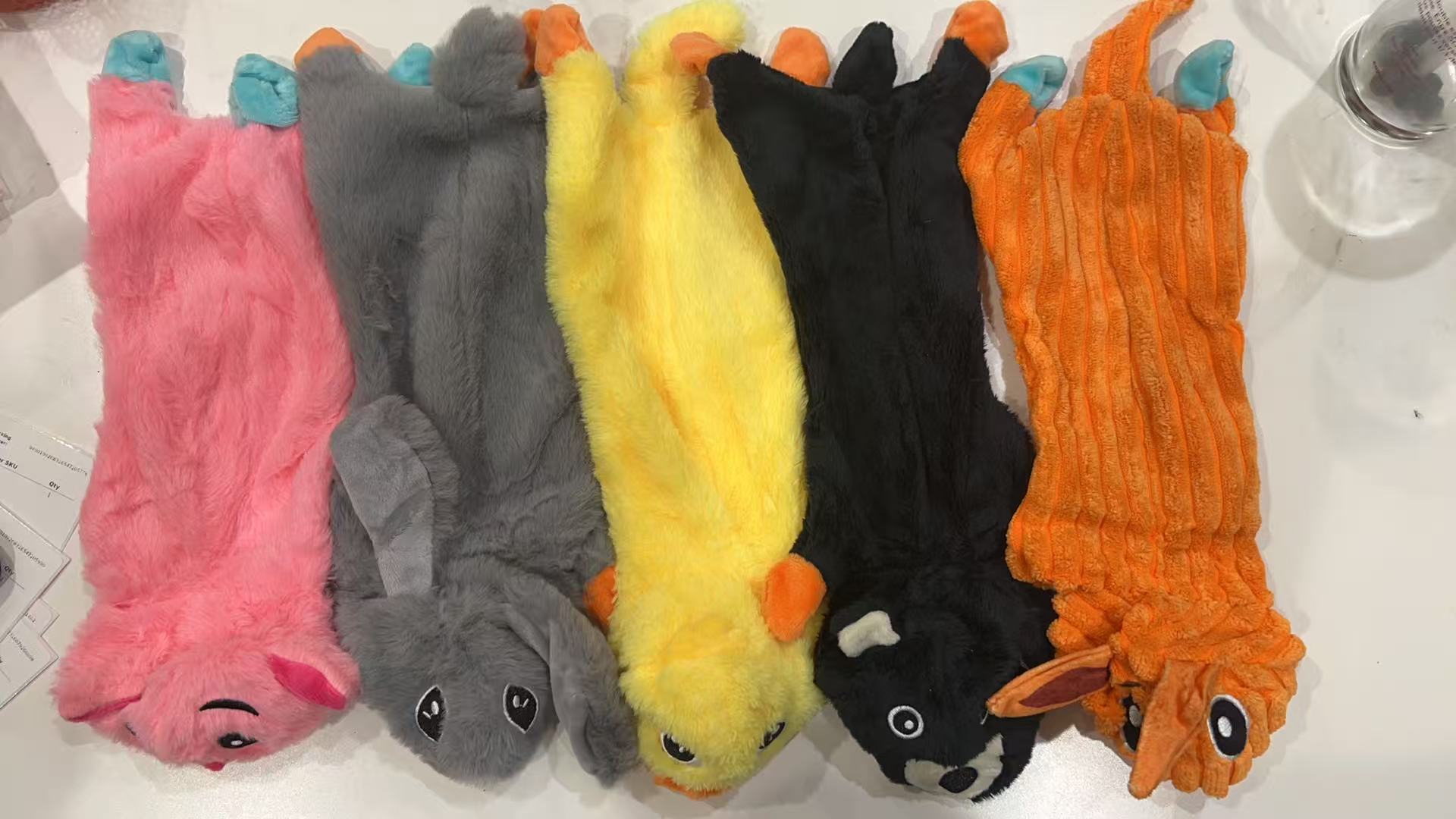Flat No-Fill Squeaky Plush Dog Toys Dog Sound Toys Chew Toys Crinkle Dog Toys Durable Dog Chew Toys Plush Cute Animals Puppy Toys Teething Pet Toys Squeak for Small Dogs