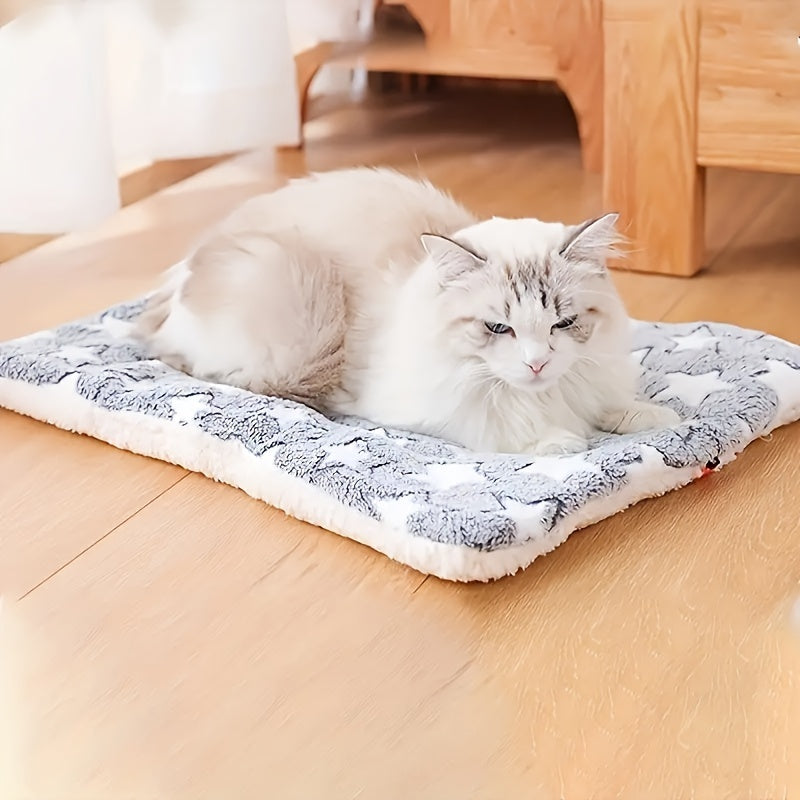 Warm Winter Pet Bed Mat - Soft and Thick Square Dog Crate Pad with Star Pattern, Polyester Fiber Fill, Suitable for Extra Small to Large Dogs - Insulated Cat and Dog Blanket for Kennel and Home Use