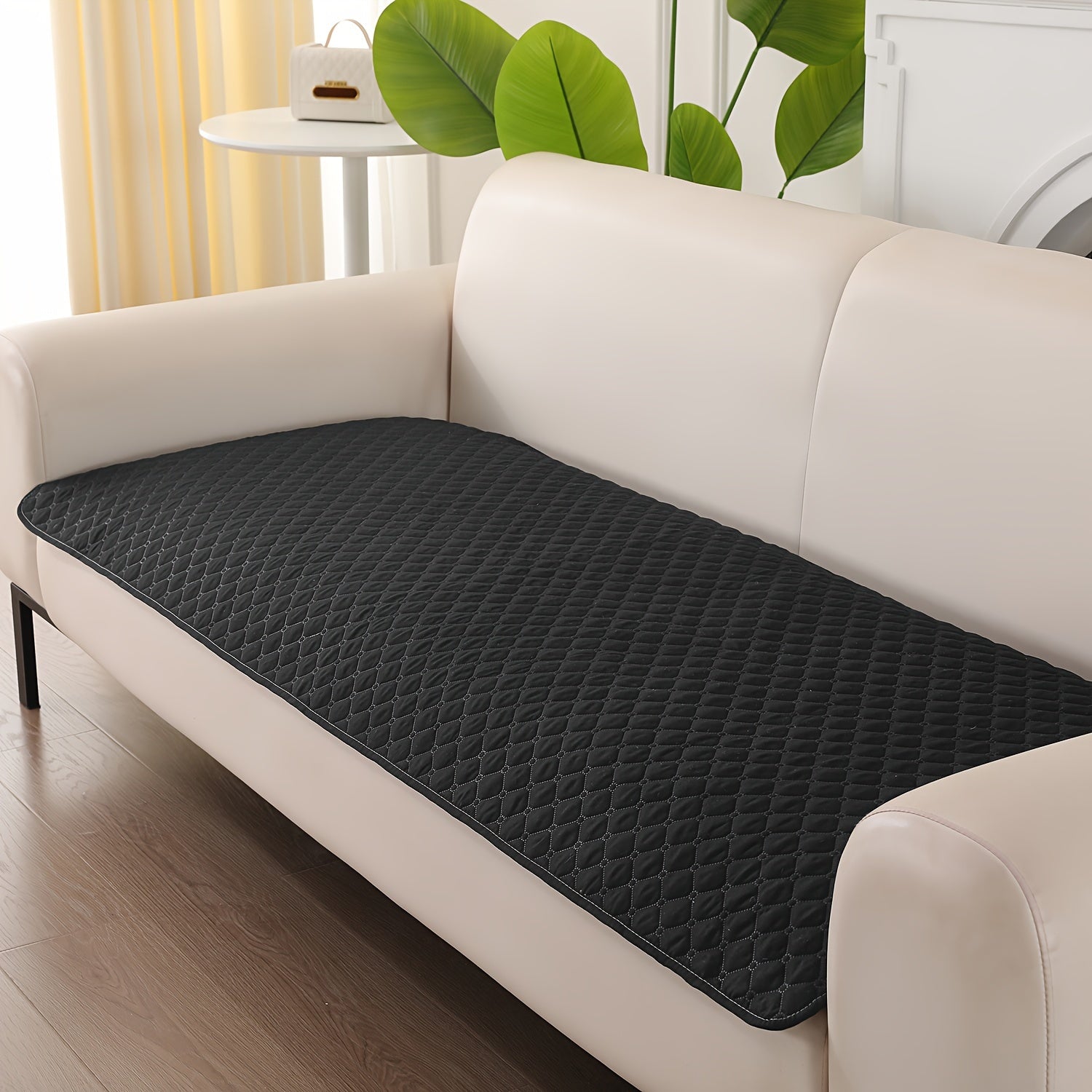Waterproof Pet Bed Mat for Medium & Large Dogs - Non-Slip, Odor-Resistant Sofa Protector with Plaid Polyester Fill, Machine Washable, Pet Furniture Protection, Urine-proof, Car Mat