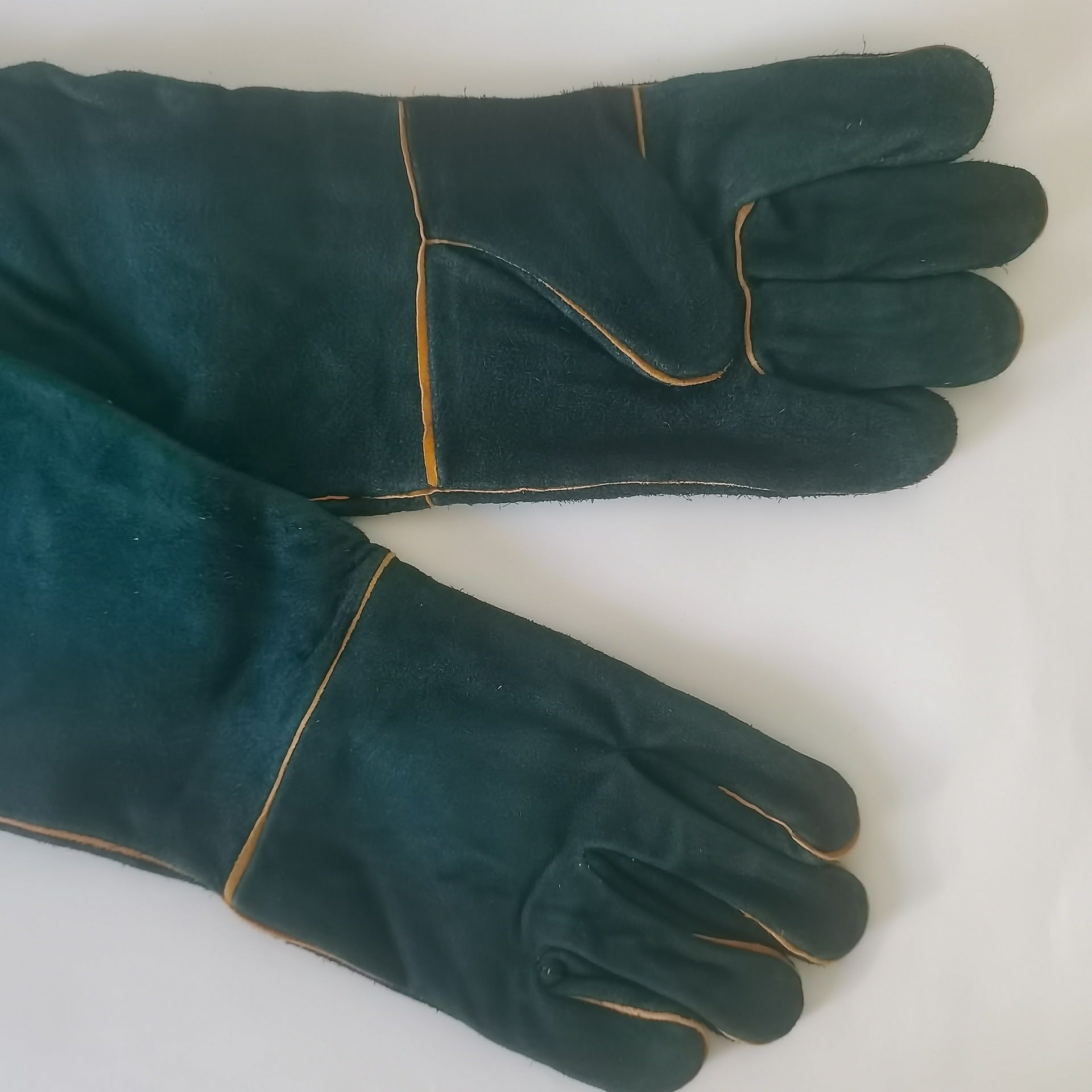 Premium Pet Grooming Gloves - Comfortable, Bite & Scratch Resistant | Ideal for Dogs & Cats, Green with Yellow Stitching
