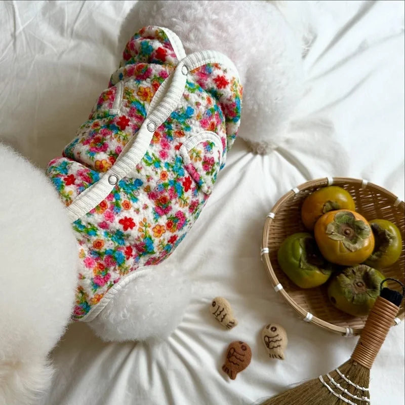 Autumn Winter Dog Clothes Small Dogs Coat Fashion Flower Cat Pet Costume Dog Warm Jacket Chihuahua Bichon Yorkie Plush Dog Vest