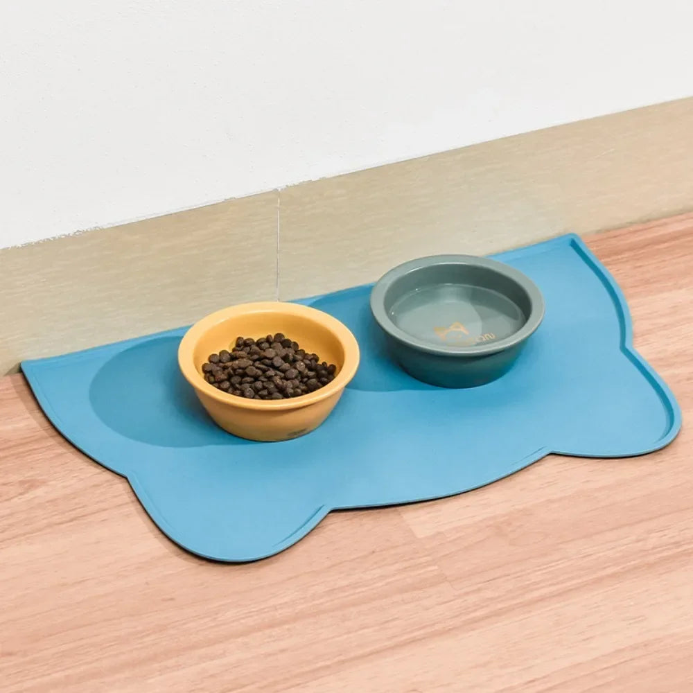 Non-slip For Dogs Water Feeding Dog Accessories Waterproof Watering Supplies Silicone Food Mat Pet Cats Feeders Pets Products