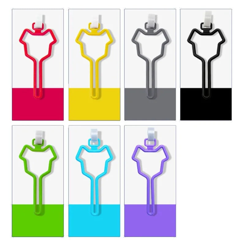 Dog Poop Bag Holder Pet Waste Carrier Clip Hands-Free Dog Leash Dispenser Outdoor Walking Puppy Poop Bags Clip Easy To Carry