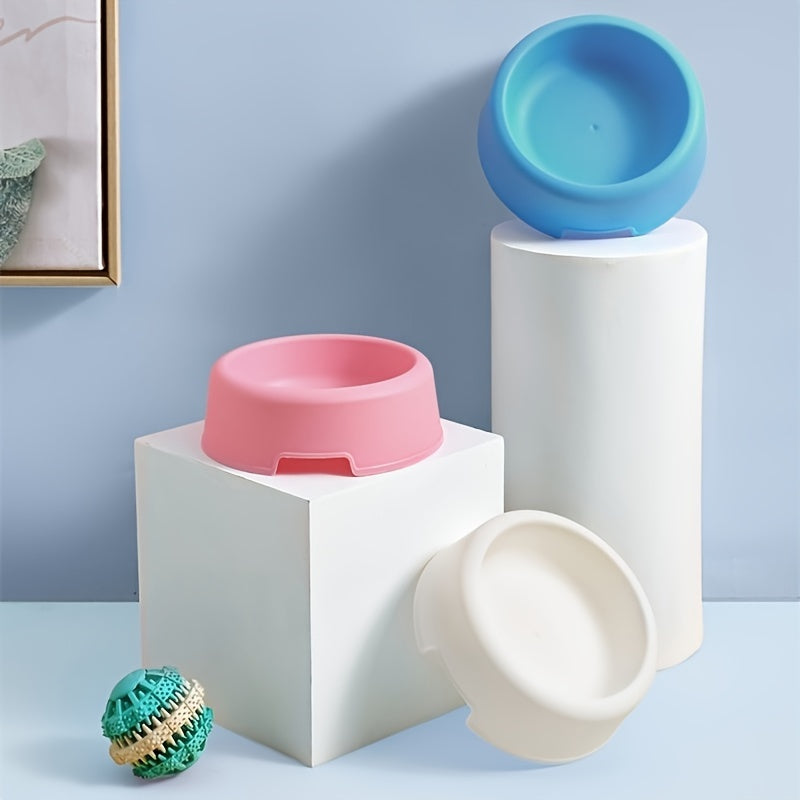 Stackable Plastic Cat and Small Dog Bowls - Pet Feeding/Water Bowls for Cats and Chihuahuas - Classic American Style Pet Food Dish - Set of Multiple Basic Animal Feeders