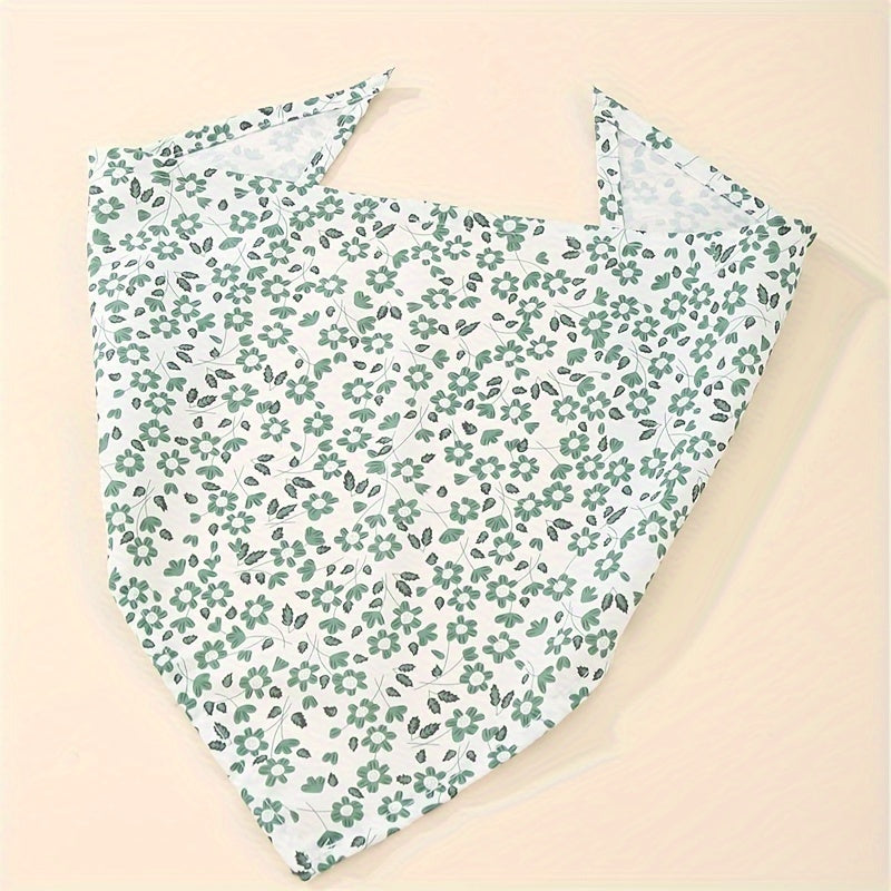 1pc Creative Flower Print Pet Bib for Small and Medium Dogs, Cat and Dog Triangle Scarf, Pet Scarf, Pet Accessories