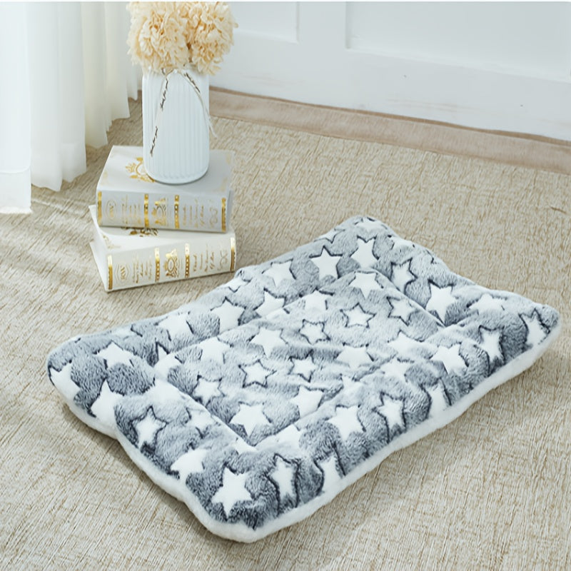 Cozy Plush Dog Mat - Thick, Warm Pet Bed with Geometric Star Pattern, Gray & White, Four Seasons, Polyester Fiber Filling, Ideal for Small to Large Breeds, Dog Sleeping Mat