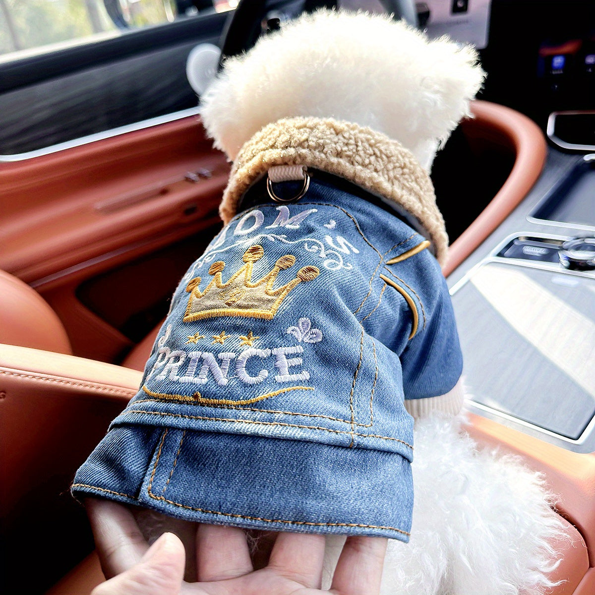 [Chic Denim Dog Jacket] Comfortable Chic Denim Dog Jacket for Small Breeds - Tail Wagging, Stylish Pet Apparel with Snap Closure, Perfect for Spring/Fall