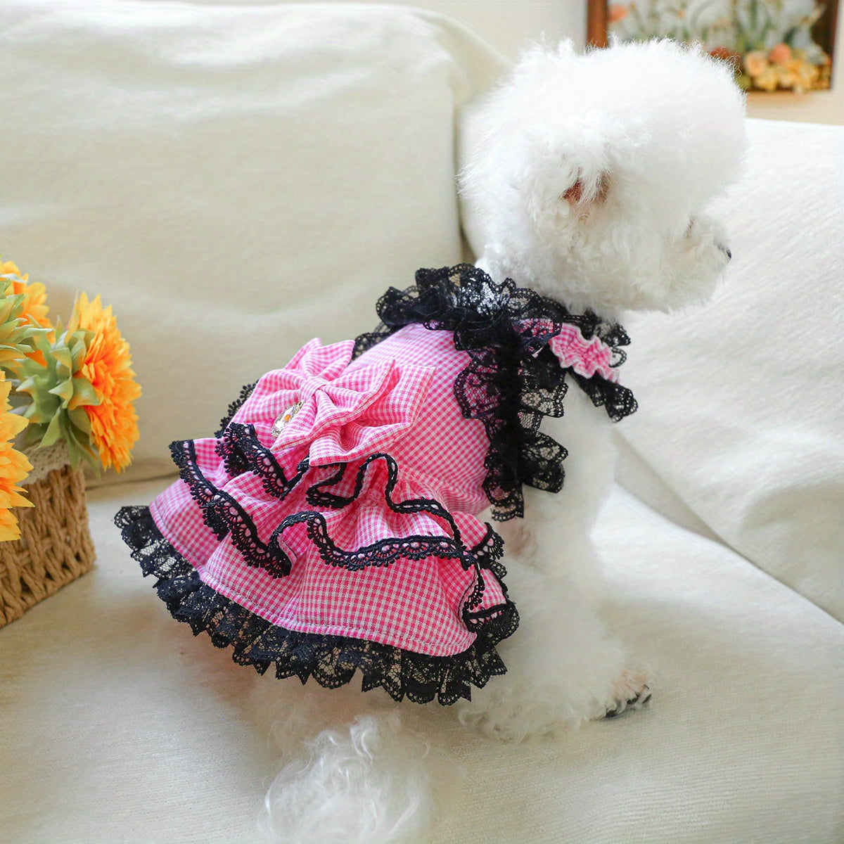 [Small Chic Pink Lace Dress] Chic Pink Lace Dog Dress - Comfortable & Stylish Pet Apparel for Small Breeds, Perfect for Spring/Summer