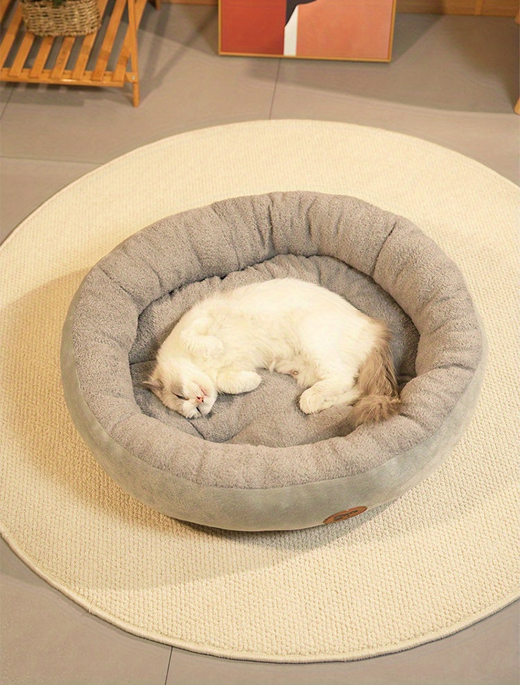 [Thick Warm Cozy Pet Bed] Cozy Plush Oval Pet Bed for Cats & Dogs - Thick, Warm Nest for All Seasons, Classic Style