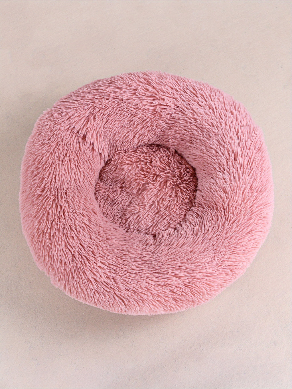 Ultra-Soft Plush Round Pet Bed - Luxurious Sleeping Haven with Warmth and Comfort for Dogs and Cats - Perfect for Cozy Naps and Snuggles