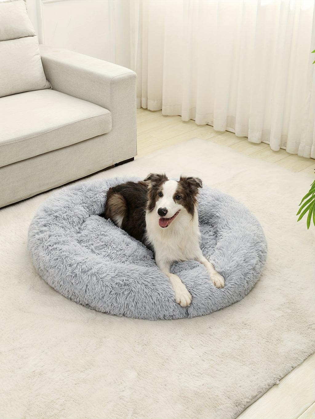 Cozy Fluffy Faux Fur Plush Pet Bed - Soft, Warming, Round, Long-Lasting Comfort for Small to Medium Dogs and Cats - Ideal for Cold Winter Nights and Snuggle Lovers