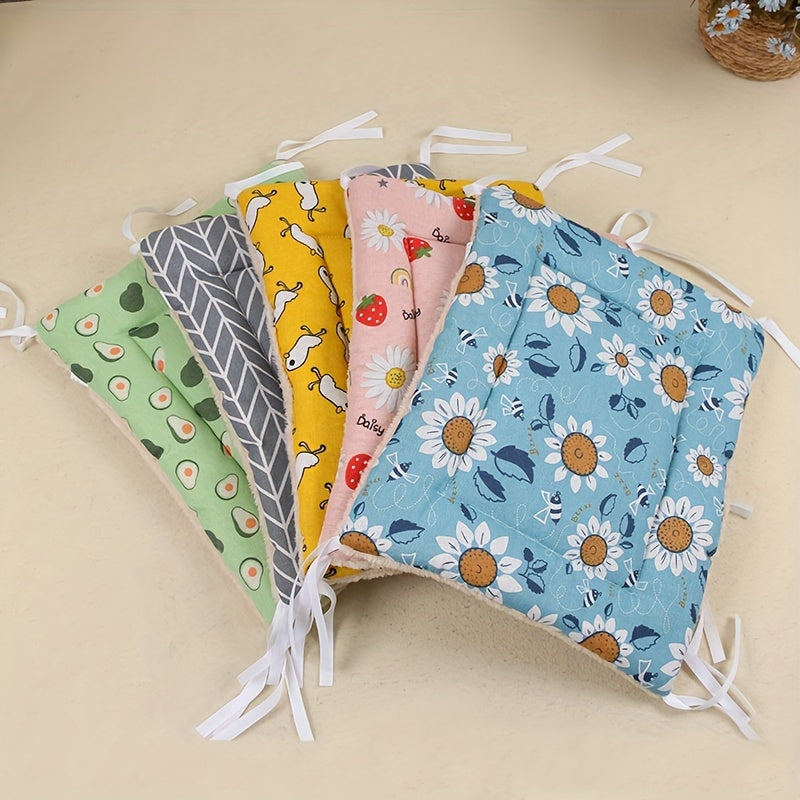 1 Piece Reversible Plush Cartoon Print Pet Bed - Soft Polyester Square Mat with Tie Straps, Polyester Fiber Filled for Ultimate Comfort, Assorted Fun Patterns, Perfect for Small to Medium Cats