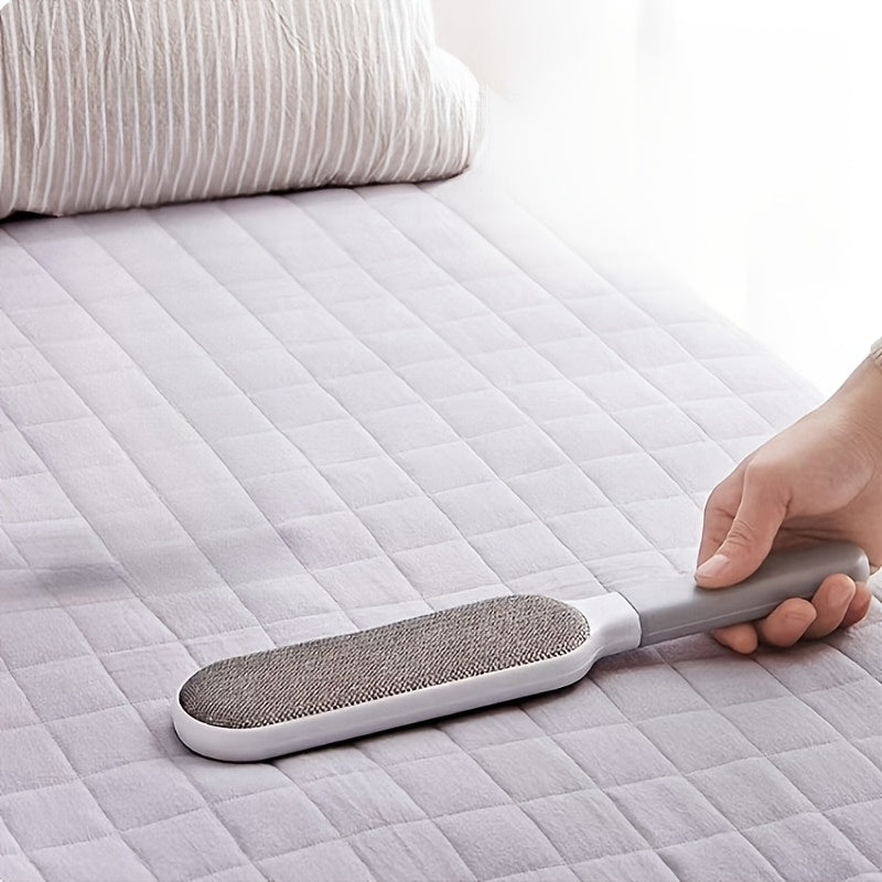 [No Electricity Needed Lint Remover] Reusable Lint Remover, Dual-Sided Pet Hair and Dust Brush, Manual Electrostatic Cleaning Tool, Durable Polypropylene, with No Electricity Needed for Clothes, Sofa, Furniture, Bedding, Carp