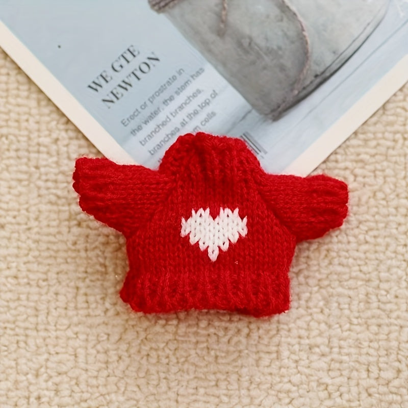 [Holiday Cheer] Handmade Hamster Sweater - Cozy Thick Knit Pet Apparel with Strawberry Accent, Ideal Christmas Gift for Small Animals, Polyester Fiber, Hamster Accessories