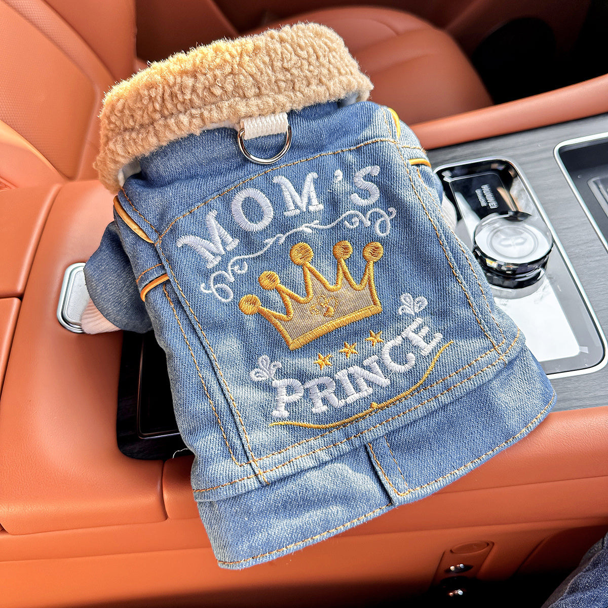 [Chic Denim Dog Jacket] Comfortable Chic Denim Dog Jacket for Small Breeds - Tail Wagging, Stylish Pet Apparel with Snap Closure, Perfect for Spring/Fall