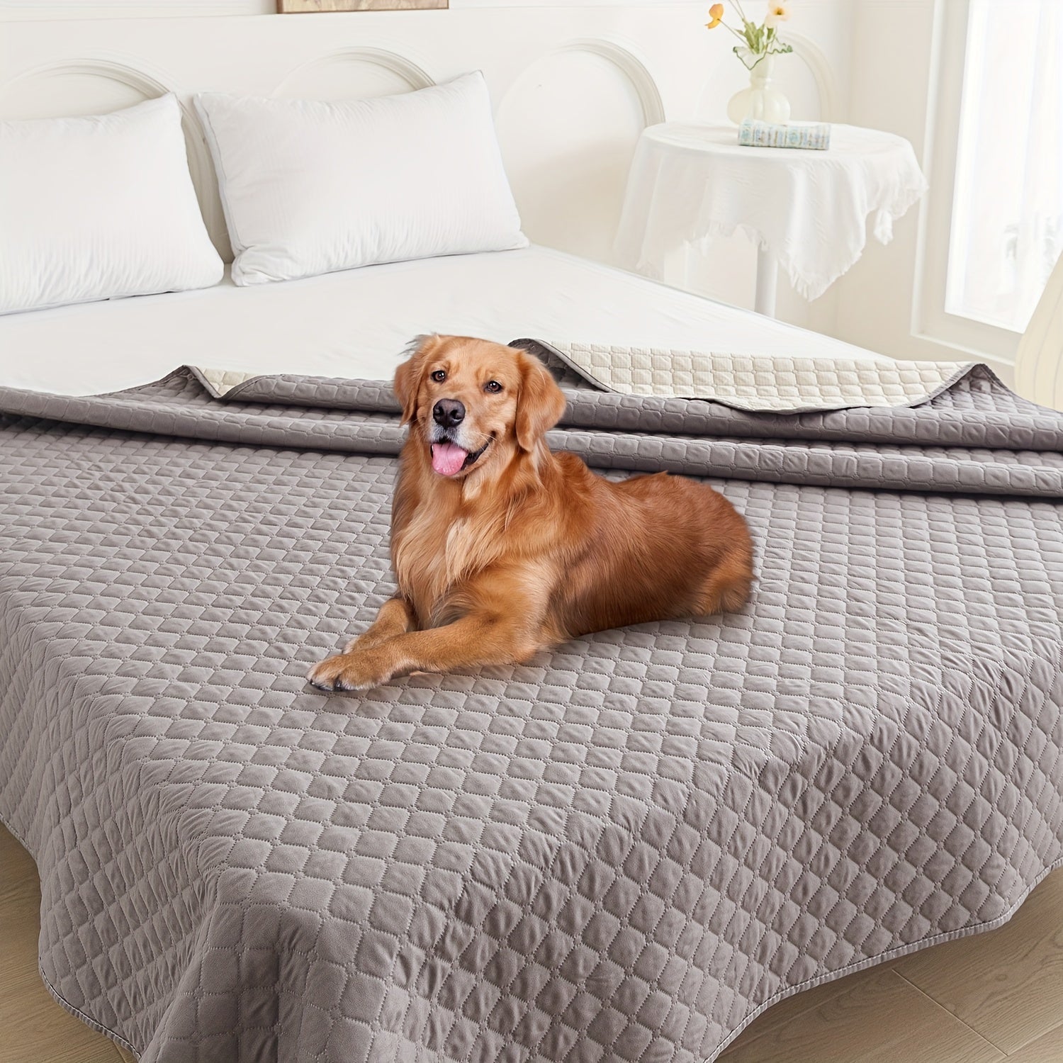 Waterproof Pet Bed Mat for Medium & Large Dogs - Non-Slip, Odor-Resistant Sofa Protector with Plaid Polyester Fill, Machine Washable, Pet Furniture Protection, Urine-proof, Car Mat