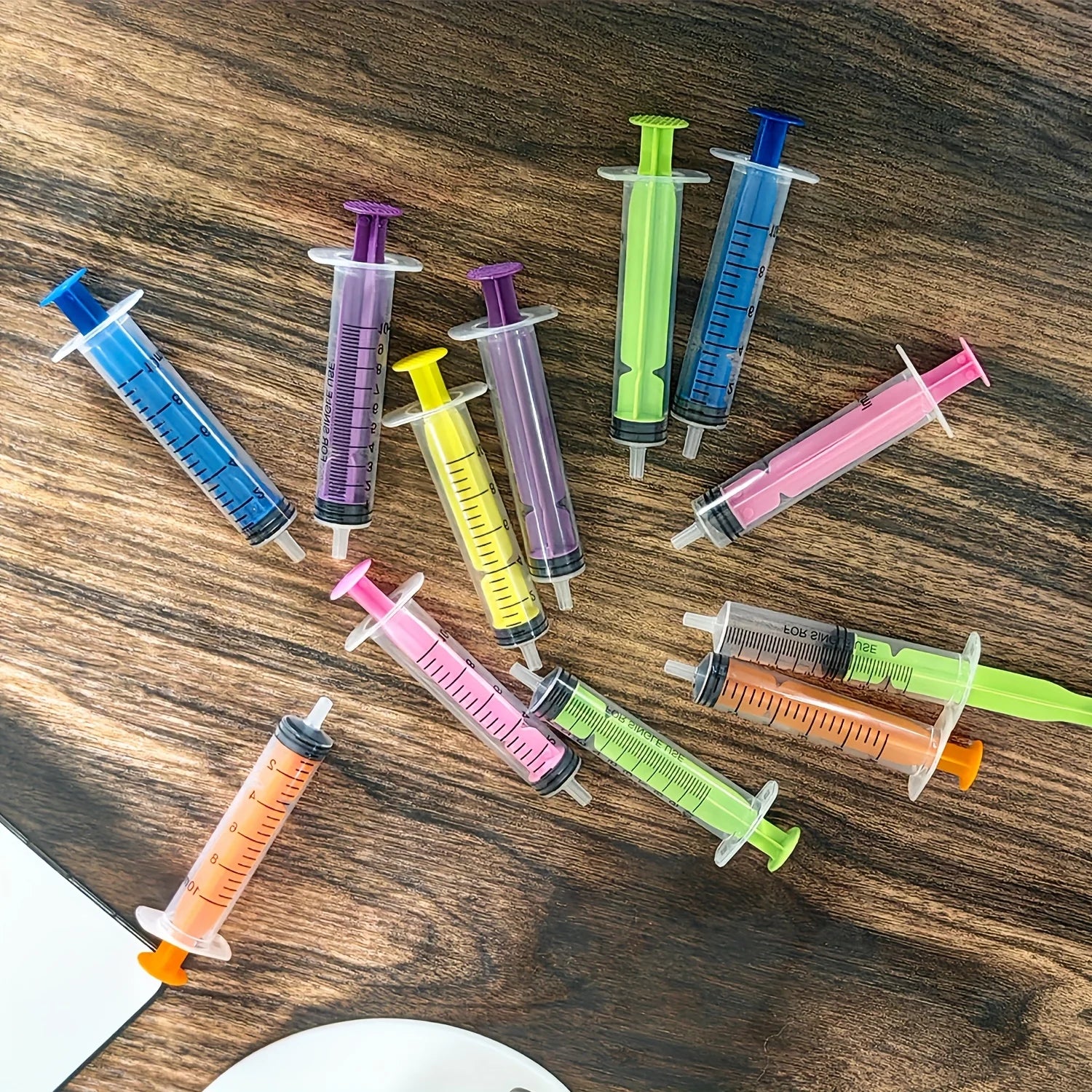 6 pieces of 10ml colored syringe with caps, suitable for glue, liquid distribution and measurement, pet food feeding, refilling