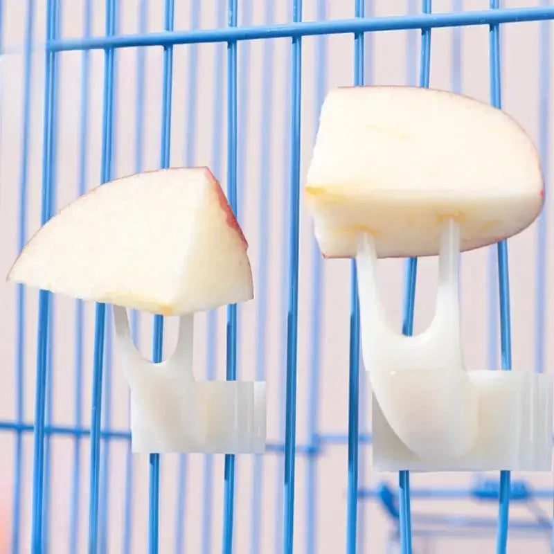 5pcs Durable PP Material Bird Cage Fruit Forks, Parrot Feeding Accessories, Pet Supplies Snack Holder for Birds