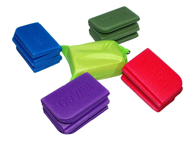 Beach Camping Mat XPE Outdoor Cushion Folding Foam Portable Picnic Mat Dirt Moisture-Prevent Folding Seat Cushion Camping Pad