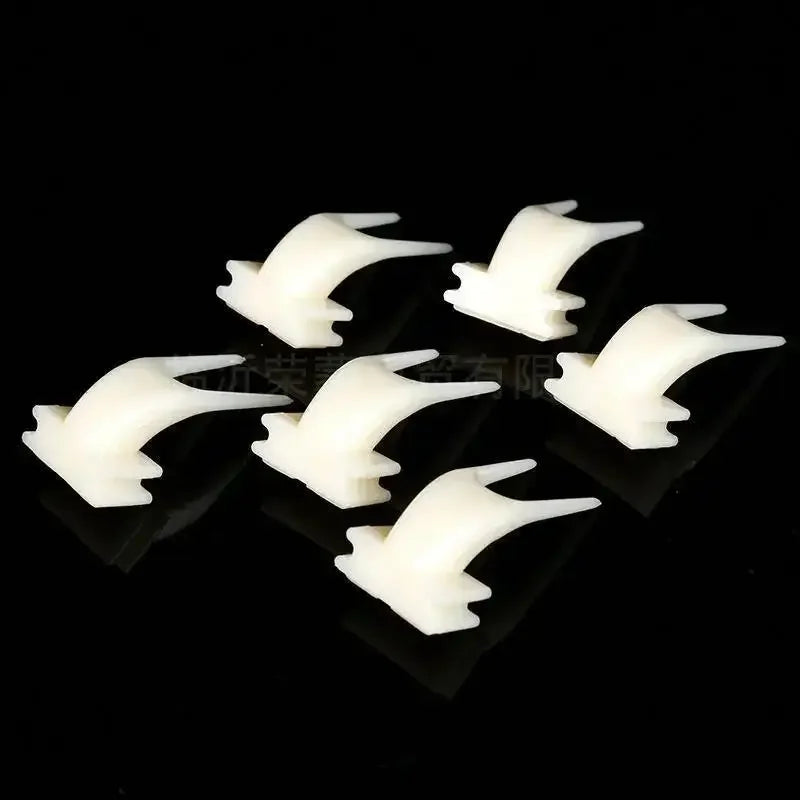 5pcs Durable PP Material Bird Cage Fruit Forks, Parrot Feeding Accessories, Pet Supplies Snack Holder for Birds