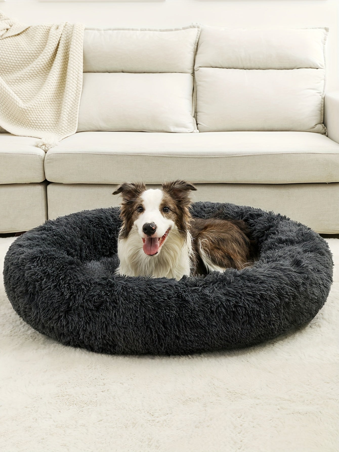 Cozy Fluffy Faux Fur Plush Pet Bed - Soft, Warming, Round, Long-Lasting Comfort for Small to Medium Dogs and Cats - Ideal for Cold Winter Nights and Snuggle Lovers