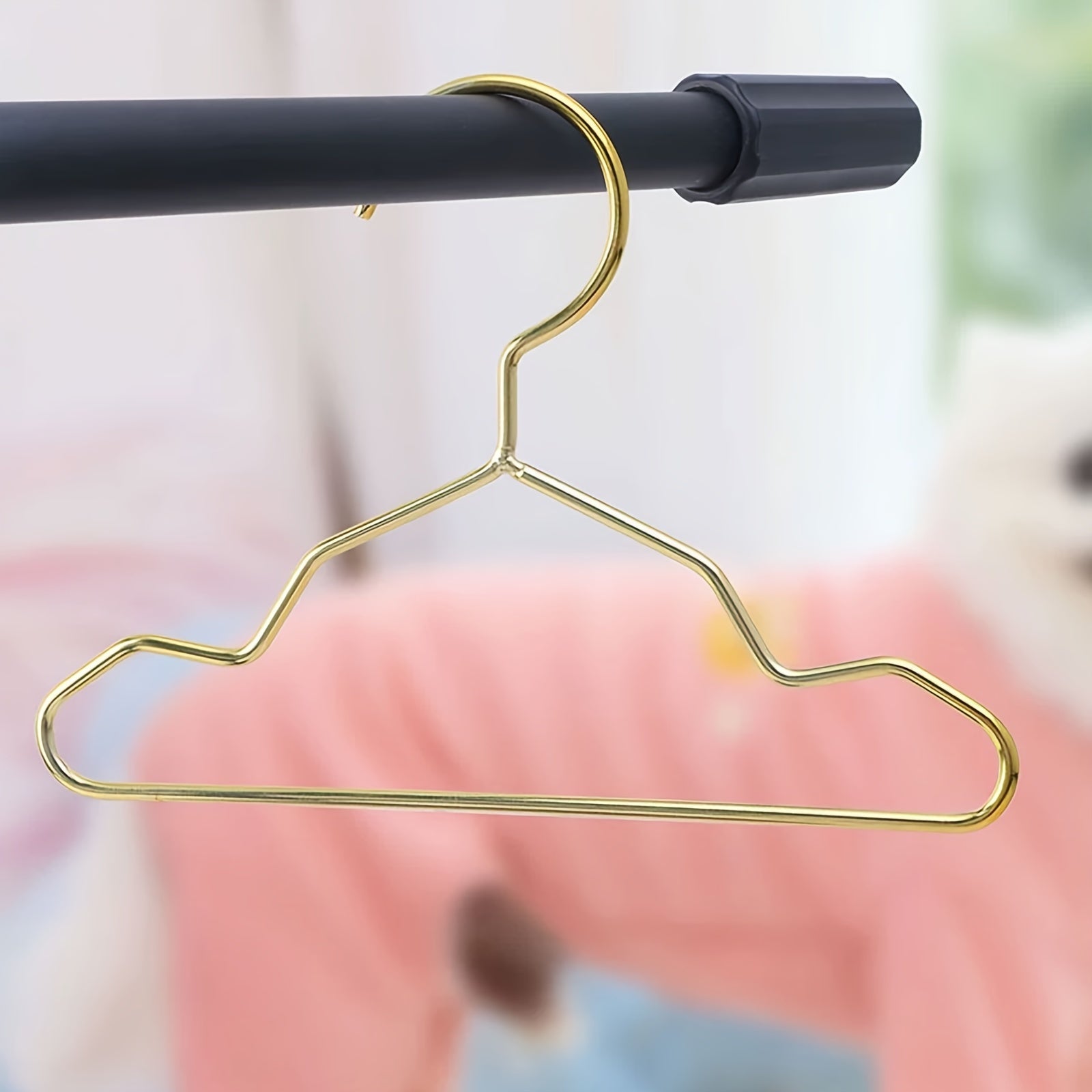 10pcs Golden Metal Pet Clothes Hangers with Non-Slip Grooves - Ideal for Small to Medium Dogs & Cats, Perfect for Teddy Breeds - Durable Iron Display Racks for Pet Apparel in Retail or Home Settings, Hangers for Clothes