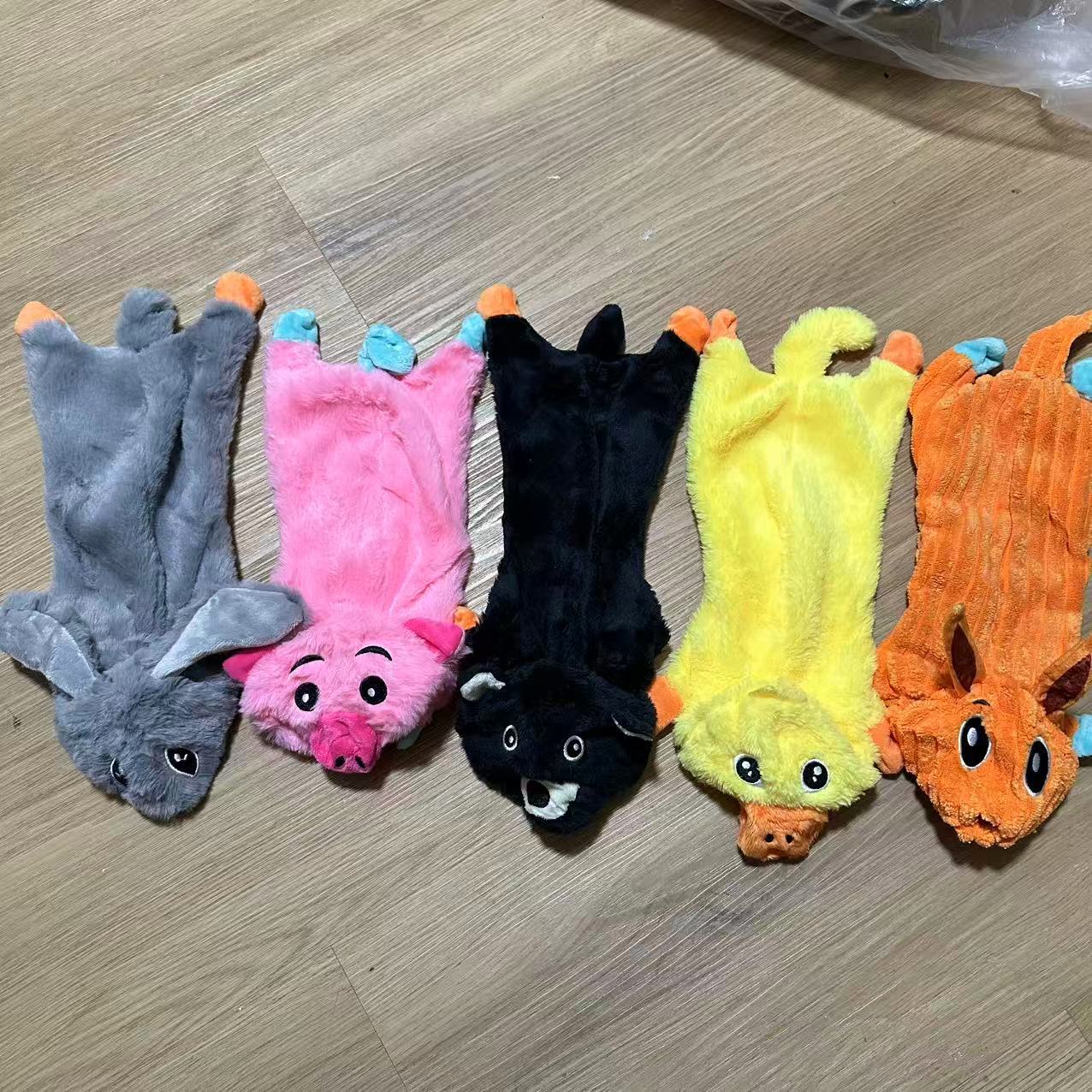 Flat No-Fill Squeaky Plush Dog Toys Dog Sound Toys Chew Toys Crinkle Dog Toys Durable Dog Chew Toys Plush Cute Animals Puppy Toys Teething Pet Toys Squeak for Small Dogs