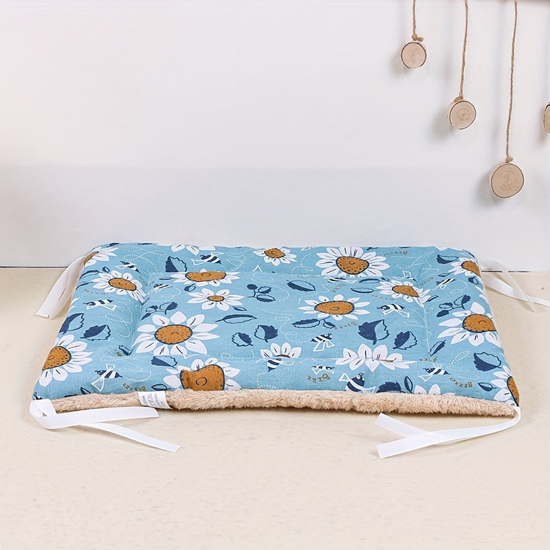 1 Piece Reversible Plush Cartoon Print Pet Bed - Soft Polyester Square Mat with Tie Straps, Polyester Fiber Filled for Ultimate Comfort, Assorted Fun Patterns, Perfect for Small to Medium Cats