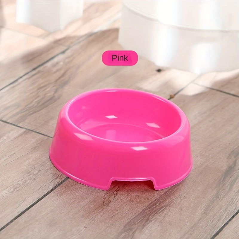 Stackable Plastic Cat and Small Dog Bowls - Pet Feeding/Water Bowls for Cats and Chihuahuas - Classic American Style Pet Food Dish - Set of Multiple Basic Animal Feeders